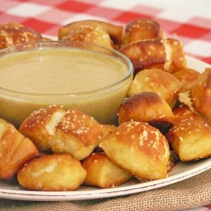 Pretzel Bites with Homemade Honey Mustard